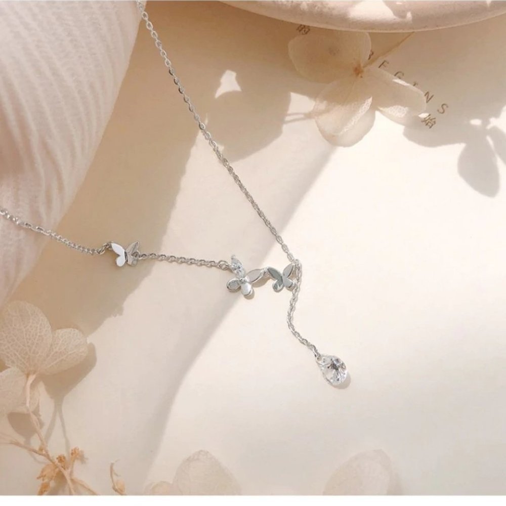 NEW Sterling Silver Diamond Butterfly Necklace - Picture 10 of 15